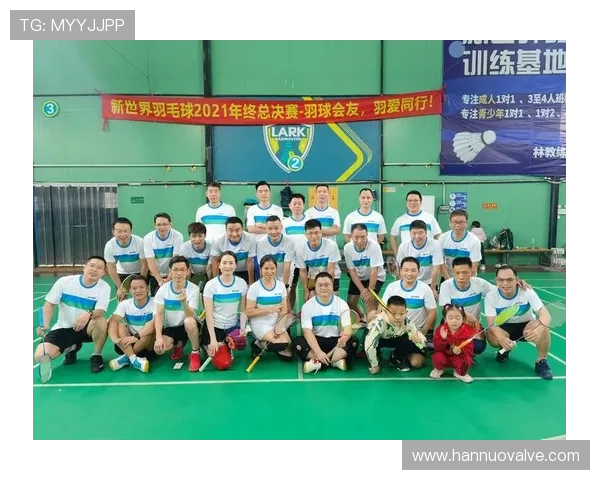 成都羽毛球队与深圳羽毛球队赛后复盘力量对比分析与战术探讨