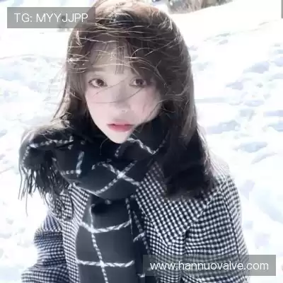 劳麟非
